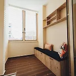Luxury Apartment At Myslym Shyri