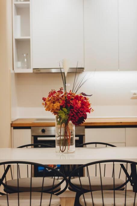 Apartament Luxury At Myslym Shyri